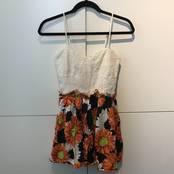 Sunflower Dress - Picture 1 of 5